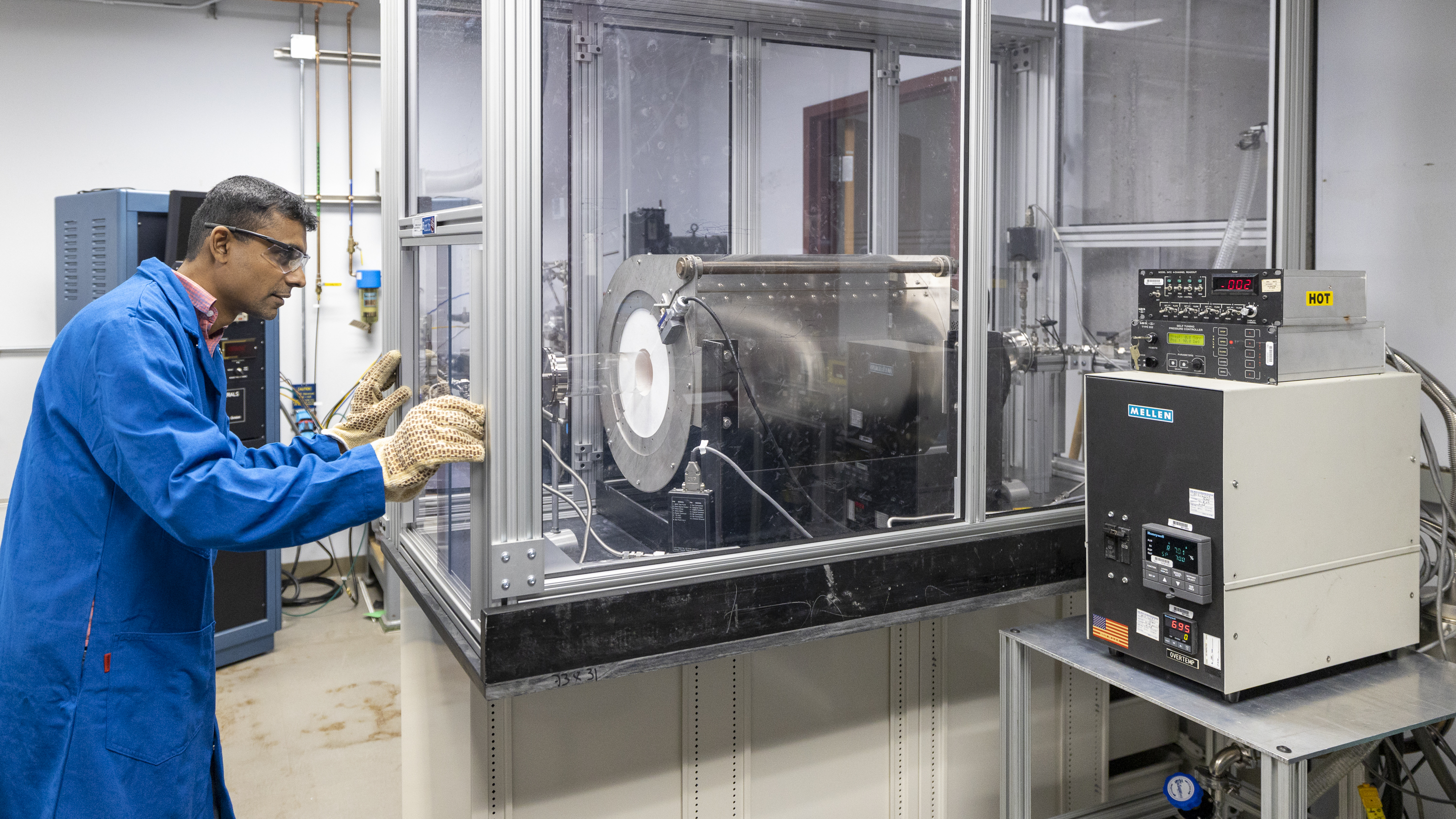 Laboratory testing equipment for metal treatment validation